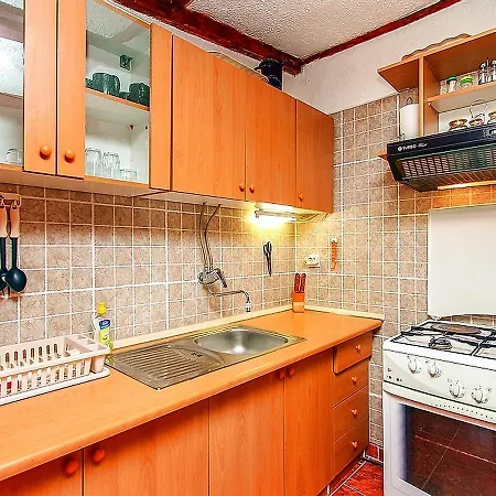 Apartment Perich / 6788