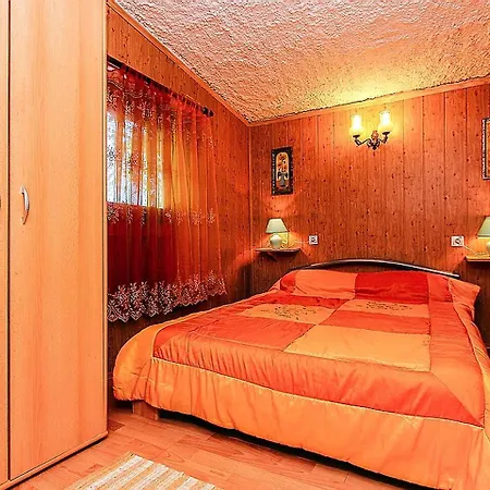 Apartment Perich / 6788 Apartamento